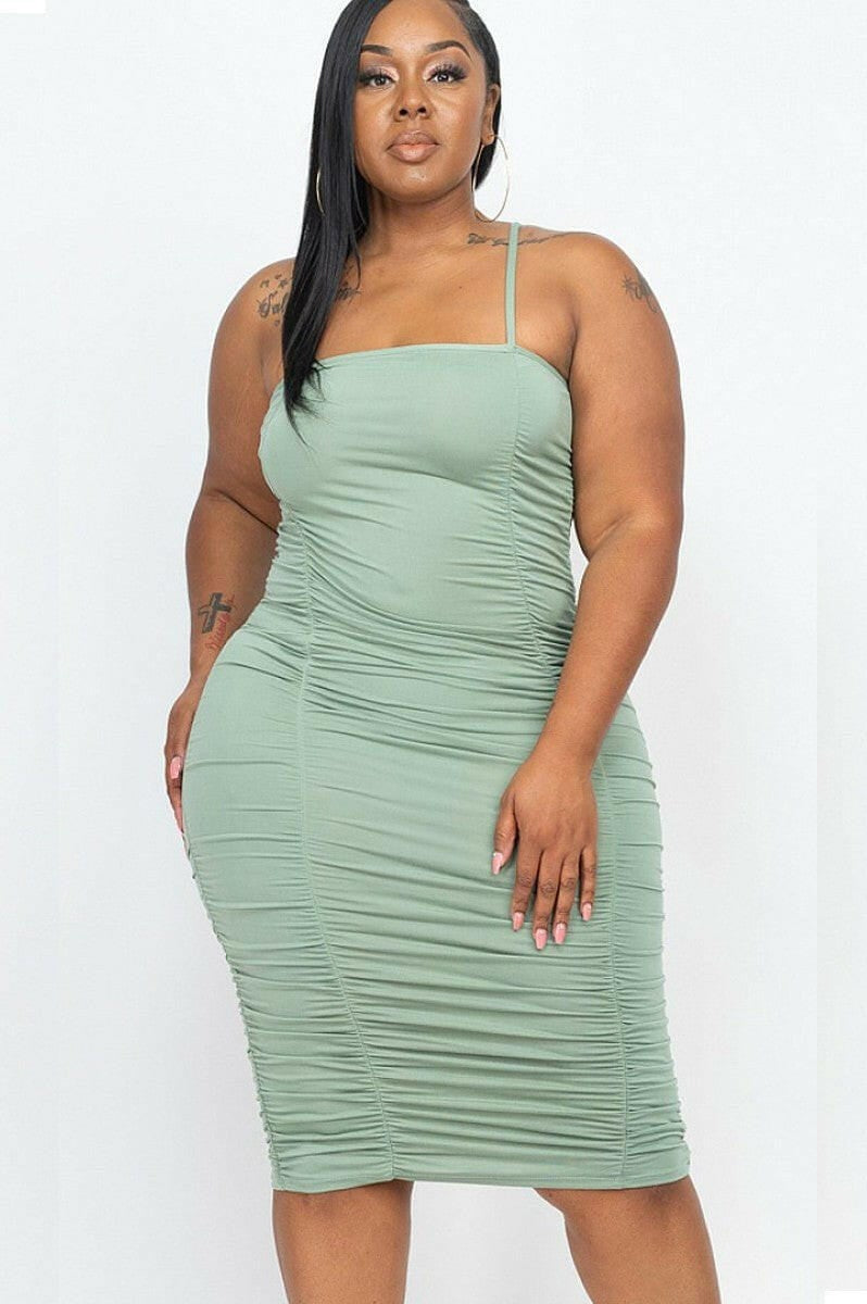 Epicplacess Dress Forever Royalty Ruched Midi Dress - Green