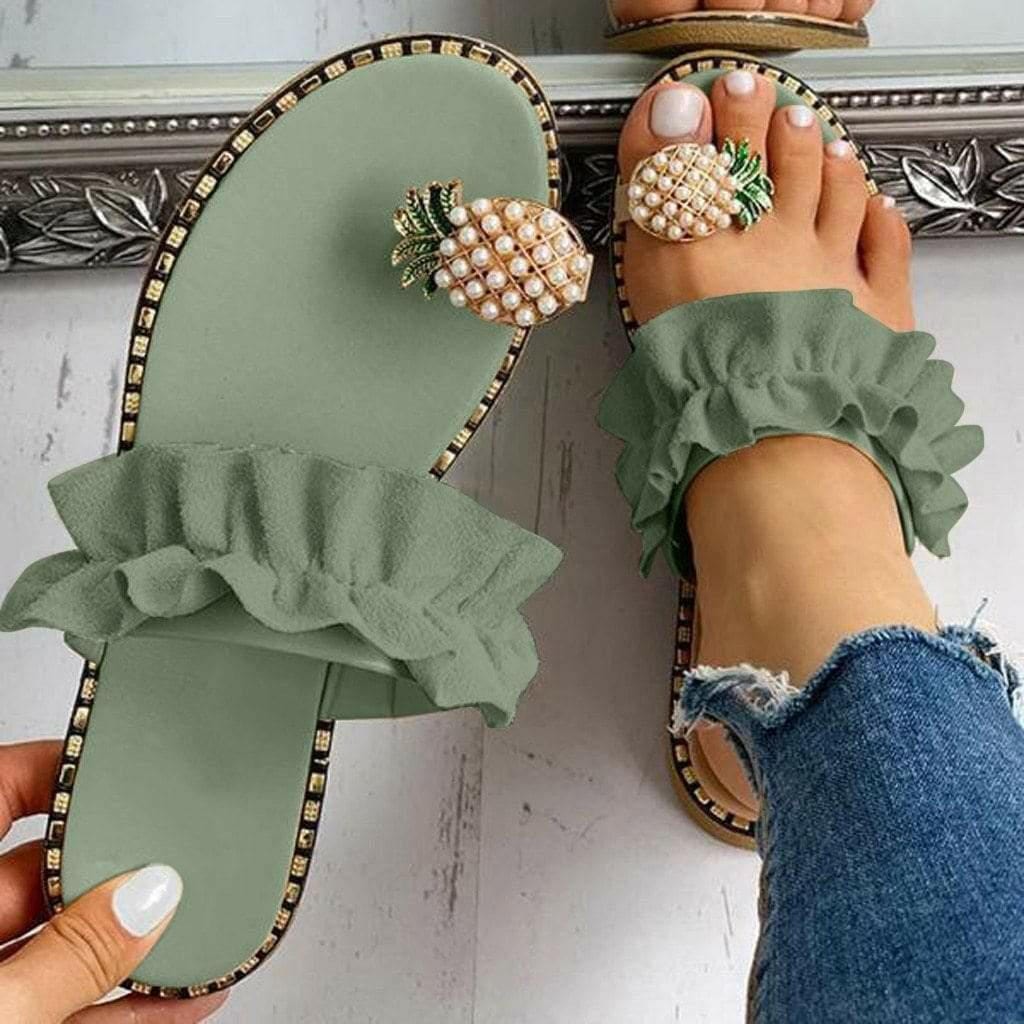Epicplacess shose Pineapple Pearl On Comfy Sandals