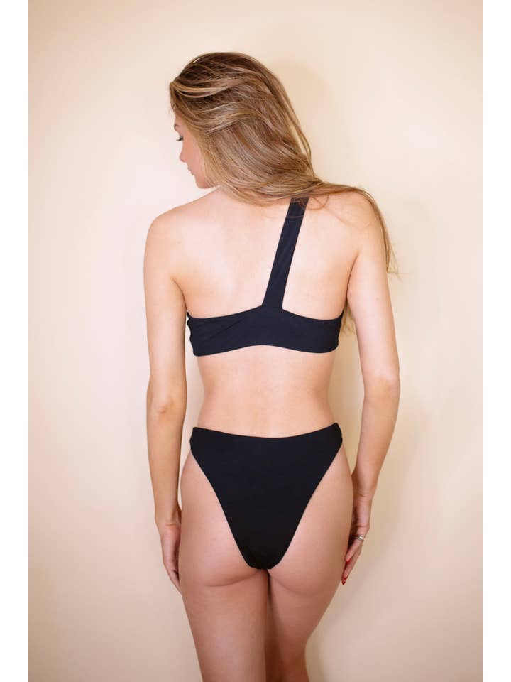 Villa Top / Midnight Swimwear Epicplacess   